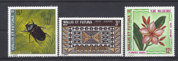 WALLIS Et FUTUNA - N° 185, PA 49 Et 58 - NEUFS SANS CHARNIERE - Lots & Serien