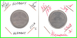 ALEMANIA - DEUTSCHLAND - GERMANY - 2 -MONEDAS DE 1.00 DM ESPIGAS Y AGUILA DEL AÑO 1971 CON LAS CECAS - D - J. - 1 Mark