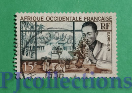 S612 - AFRICA OCCIDENTALE FRANCESE - AOF 1953 LABORATORIO MEDICO 15f USATO - USED - Gebruikt