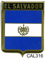 CAL316 - PLAQUE CALANDRE AUTO - EL SALVADOR - Plaques émaillées (après 1960)