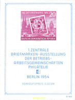 106041 MNH ALEMANIA DEMOCRATICA 1954 DIA DEL SELLO. EXPOSICION FILATELICA NACIONAL - Ungebraucht