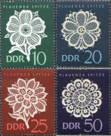 150632 MNH ALEMANIA DEMOCRATICA 1966 BORDADOS - Ungebraucht