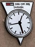 TRAIN - PENDULE GARE SARNEN - UHR - OROLOGIO - WATCH - SCHWEIZ - SUISSE - SVIZZERA -SWITZERLAND - CFF-SBB - FFS - (ROSE) - Rugby