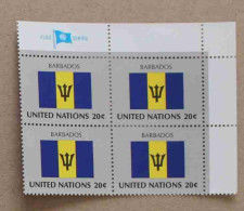 Ny83-01 : Nations-Unies (N-Y) - Drapeaux Des Etats Membres De L'ONU (IV), Barbade Avec Une Vignette - Neufs