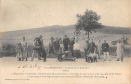 CPA 54 VIC ARRACOURT / MONTREUR D'OURS SERBE EXPULSE PAR LA FRANCE / UNE BANDE DE ROMANICHELS - Other & Unclassified