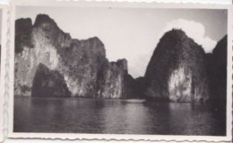 5 Photos Indochine Vietnam Baie D'Halong  Lieu Dit La Passe Profonde   Réf 26932 - Asia