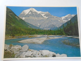 D198674    Old Postcard -MT. ROBSON Highest Peak In The CANADIAN ROCKIES - ROBSON RIVER -   Alberta   CANADA - Jasper