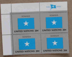 Ny83-02 : Nations-Unies (N-Y) - Drapeaux Des Etats Membres De L'ONU (IV), Somalie Avec Une Vignette - Neufs