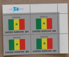 Ny83-02 : Nations-Unies (N-Y) - Drapeaux Des Etats Membres De L'ONU (IV), Sénégal Avec Une Vignette - Neufs