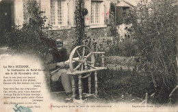 PHOTOGRAPHIE - La Mère Suzanne - La Centenaire De Saint-Satur - Carte Postale Ancienne - Photographie