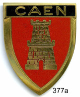 CAL377a - PLAQUE CALANDRE AUTO - CAEN - Emailschilder (ab 1960)