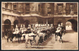 LONDON Whitehall, Royal Horse Guards Changing Guard ± 1935 - Whitehall