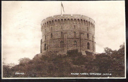 WINDSOR CASTLE Round Tower 1924 - Windsor Castle