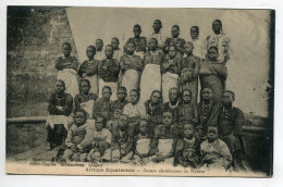 MOZAMBIQUE Région Du NYASSA  Jeunes Filles Indigènes Chretienens   1920    D10 2023 - Mozambique
