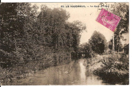 Le Vaudreuil - Les Bords De L'Eure - Le Vaudreuil