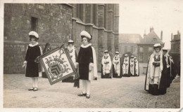 EVENEMENTS - Manifestations - Procession Royale - Animé - Carte Postale  Ancienne - Manifestaciones