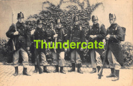 Delcampe - CPA BELGIQUE FETE MILITAIRE DU CENTENAIRE UNIFORM BELGE INFANTERIE DE LIGNE 1914 TENUE DE CAMPAGNE  - Uniformen