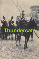 Delcampe - CPA BELGIQUE FETE MILITAIRE DU CENTENAIRE UNIFORM BELGE CHASSEURS A CHEVAL  - Uniformen