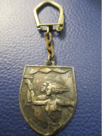 Porte-Clé Promotionnel /Sport  /Haut Commissariat à La Jeunesse Et Aux Sports/ Vers 1948 - 1964     POC720 - Key-rings