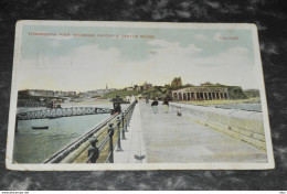 A2586   Tynemouth Pier. Showing Priory And Castle Ruins - 1924 - Otros & Sin Clasificación