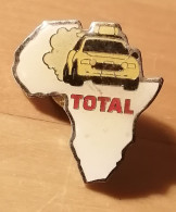 Total, Afrique Avec Une Voiture - Carburantes