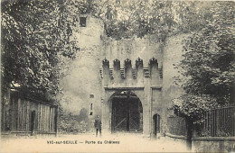 - Dpts Div.- Ref-BL61- Moselle - Vic Sur Seille - Porte Du Château - Châteaux - - Vic Sur Seille