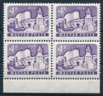 ** 1961 Várak 4Ft ívszéli Négyestömb, Két Bélyegen átmenő Fehér Csíkkal / Mi 1746 Margin Block Of 4, With White Stripe - Sonstige & Ohne Zuordnung