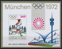 ** 1972 Nyári Olimpia, München Vágott Blokk / Imperforate Block Mi 10 - Other & Unclassified