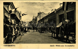 ** T2/T3 Csíkszereda, Miercurea Ciuc; Apaffy Mihály Utca A Bevonuláskor. Vákár L. Kiadása / Entry Of The Hungarian Troop - Sin Clasificación