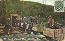 T3 1911 Edmonton (Alta), At The Mouth Of A Coal Mine, Miners With Mine Carts. TCV Card (creases) - Sin Clasificación