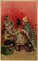 * T3 Krampusz / Children With Krampus Toy. Emb. Litho (apró Lyuk / Tiny Pinhole) - Ohne Zuordnung