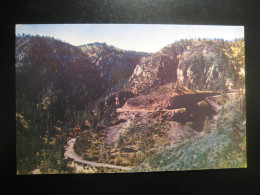 OAK CREEK CANYON HIGHWAY Arizona Gorges Trees Moto Motorist Postcard USA - Autres & Non Classés