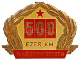 ~1980. "500 Ezer Kilométer Balesetmentesen" Kitüntető Autójelvény (72x97mm) T:2 - Ohne Zuordnung