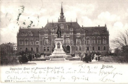 T2 Brno, Brünn; Deutsches Haus Mit Monument Kaiser Josef II / German House With Statue - Unclassified