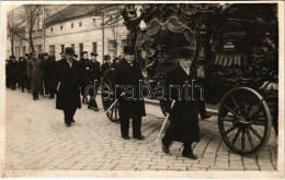 * T2/T3 Prerov, Pohréb Pí Vašíčková / Funeral. Fotoatelier Lad. Suta, Photo (fl) - Ohne Zuordnung