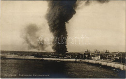 ** T1 Constanta, Constanza; Brennender Petroleumtank / Burning Petroleum Tank, Oil Field. Photo - Non Classés