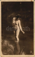 * T2/T3 Erotikus Meztelen Hölgy / Erotic Nude Lady. J. Mandel Phot., A.N. Paris 376. (non PC) (EK) - Sin Clasificación