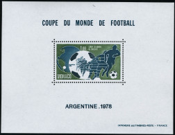 Neuf Sans Charnière N° 10. Football, Coupe Du Monde 1978, Bloc Gommé Dentelé, T.B. - Other & Unclassified