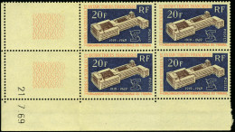 Neuf Sans Charnière N° 32, 20F O.I.T. 2 Blocs De 4 Coins Datés 18/7/69 Et 21/7/69, TB - Other & Unclassified