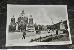 A2919  Berlin, Dom Mit Schlossbrücke Und Schloss Auto / Bus - Sonstige & Ohne Zuordnung