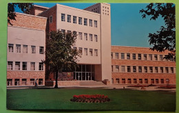 SASKATOON , Saskatchewan Canada ,the Impressive New City Hall , ' 60 , TB - Saskatoon