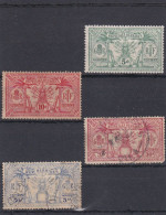 Timbres Nelle Hébrides 27**  28*  84*-1dent  95* - Gebraucht