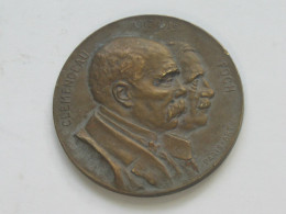 Médaille Clemenceau - Foch 1917-1919    **** EN ACHAT IMMEDIAT **** - France