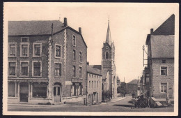 +++ CPA - BEAURAING - Rue De L'Eglise ( Vers L'Aubépine ) // - Beauraing