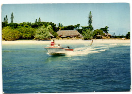 Ile Des Pins - Ski Nautique Au Relais - Nouvelle Calédonie