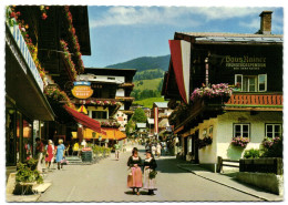 Höhenluftkurort Saalbach - Dorfstasse - Saalbach