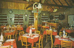 Restaurant ''Au Sabot Doré'' Granby Québec Canada Salle à Dîner Tête De Boeuf Empaillée Sombrero  2 Scans - Granby