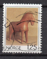 Norvège Y&T N° 745  Mi N° 789 * Oblitéré - Gebraucht