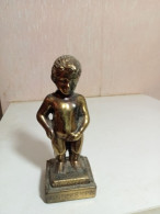 Statuette Ancienne En Régule Hauteur 11 Cm - Metal