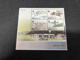 14-10-2023 (stamp) New Zealand - Mini-Sheet - 1983 - Military Aviation - Blokken & Velletjes